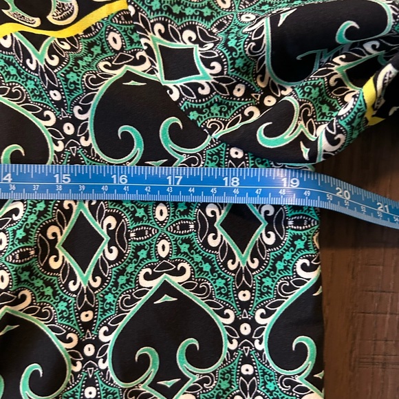 LOFT Long Sleeve Blouse Featuring Green, Black and Yellow Paisley Design - Picture 7 of 7